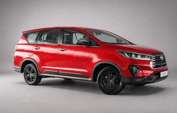 2022 TOYOTA INNOVA X 2.0 AT